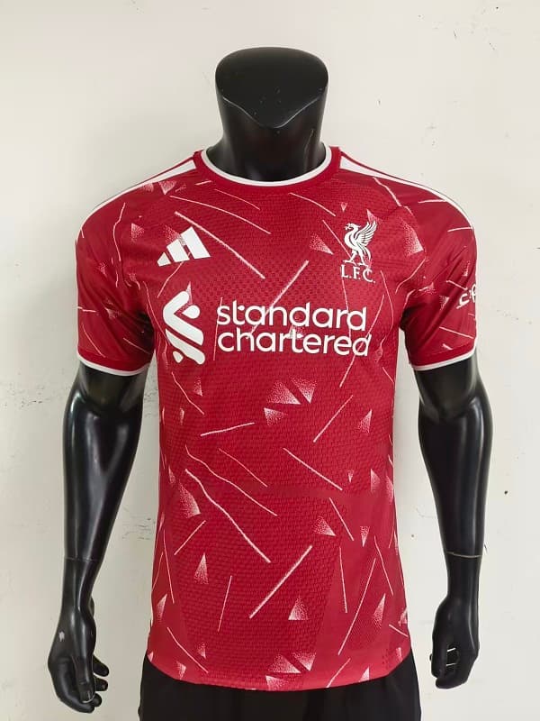 Liverpool 26/27 Home